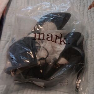 Mark, from Avon,  Lace Odyssey Heels/ size 9, genuine suede, black